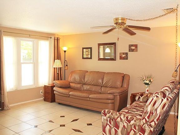 3rd image of 3212 Bayshore Gardens Pkwy