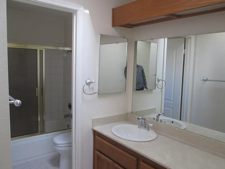 2974 Honeysuckle Cir — Photo 18