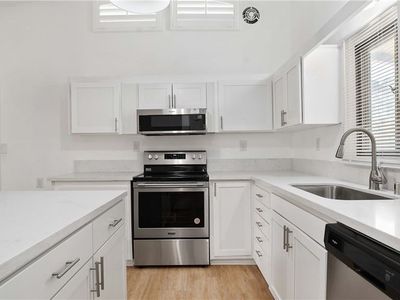 36451 41st St E, Palmdale, CA, 93552