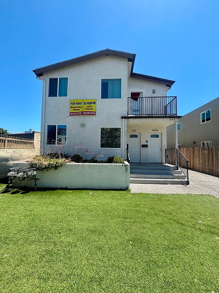 3 bed, 1258 sqft, $3,650 — Photo 1