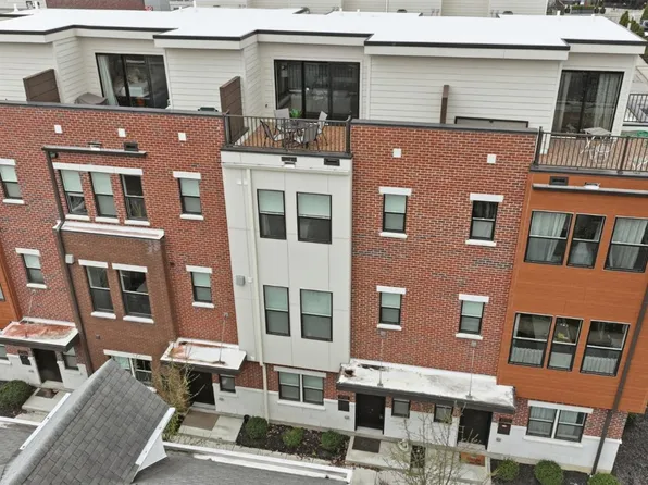 2711 Hyde Park Ave #C, Cincinnati, OH 45209