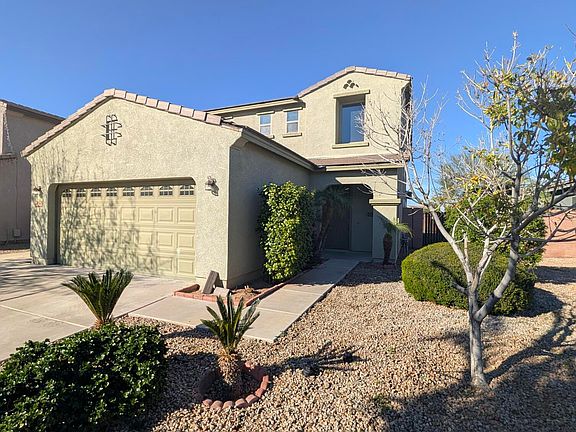 3rd image of 856 W DANA Drive
