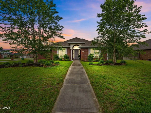 3423 Hillcrest Dr, Panama City, FL 32405