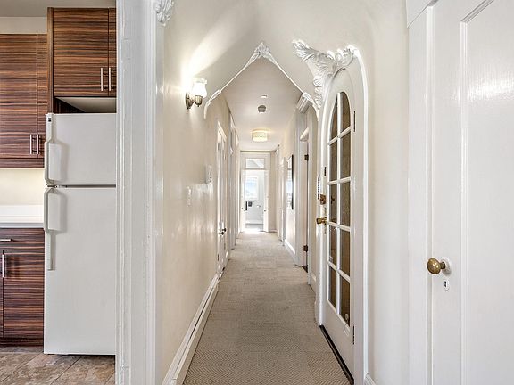 5th image of 2619 California St