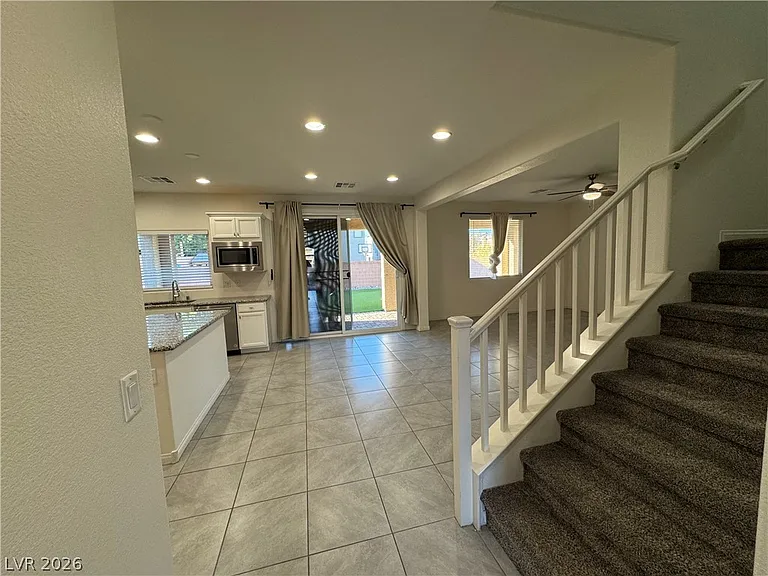 7318 Tunnel View Ct — Photo 6