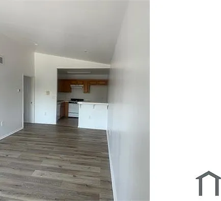 6545 Fulton Ave #205 — Photo 4