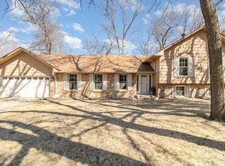 500 Oakland Ln, Burnsville, MN 55337
