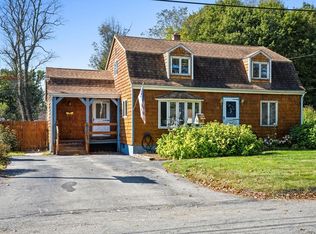 32 Carron Ln, Oxford, MA 01540