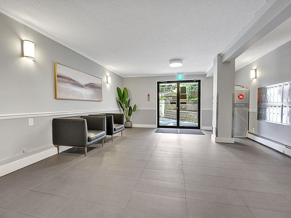 5th image of 350 Terminal Ave N #315
