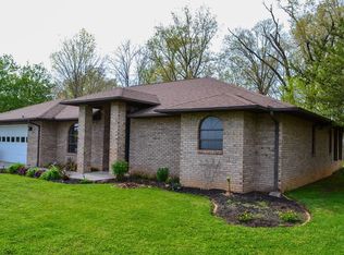 547 Emerald Ave, Kodak, TN 37764