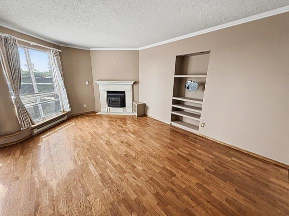 2nd image of 5733 Cambie St #1544685