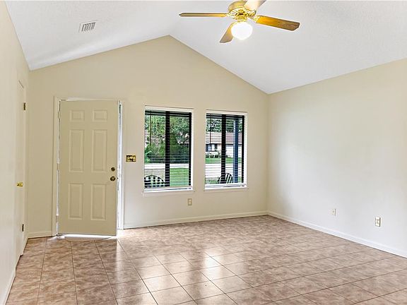2nd image of 318 N Deerfield Dr