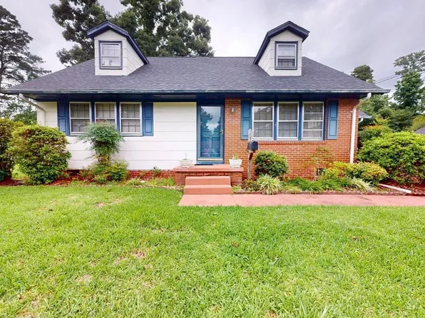 7 Barksdale Drive, Jacksonville, NC 28540