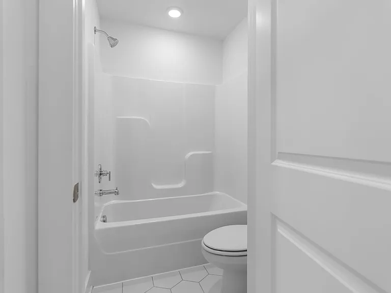 235 Southmen Ln — Photo 21