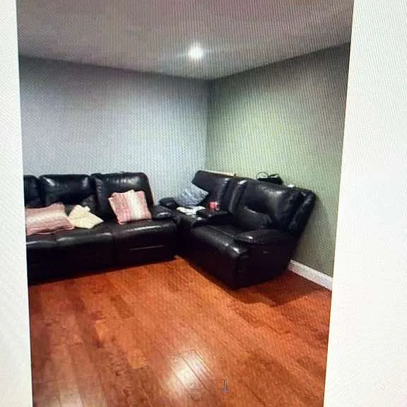 597 Orange St #1 — Photo 2
