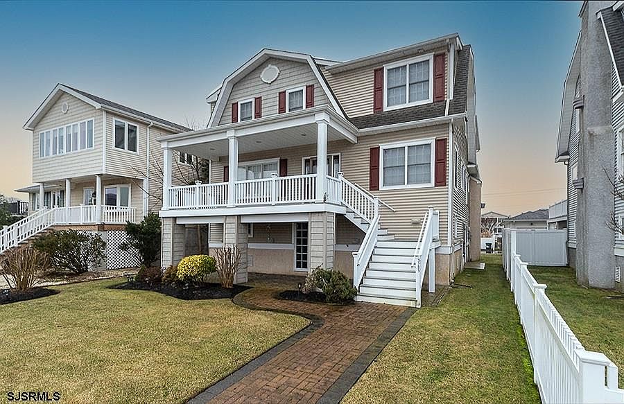 1st image of 3205 Bayland Dr