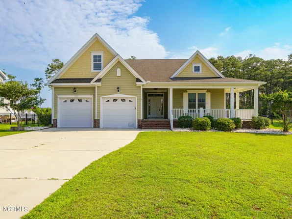 1108 Blair Farm Parkway, Morehead City, NC 28557