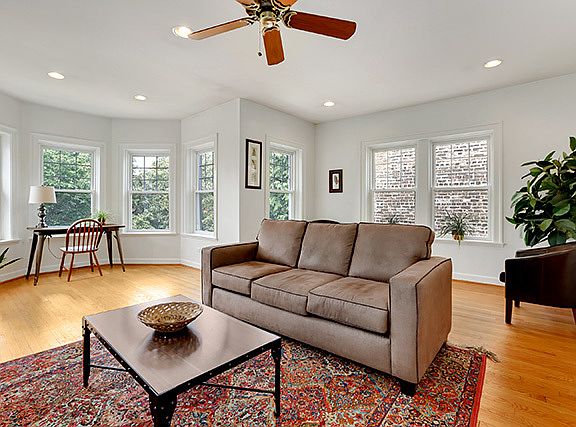 5th image of 2741 W Winnemac Ave #4