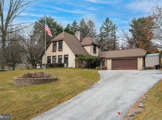 220 Crum Creek Rd, Media, PA 19063