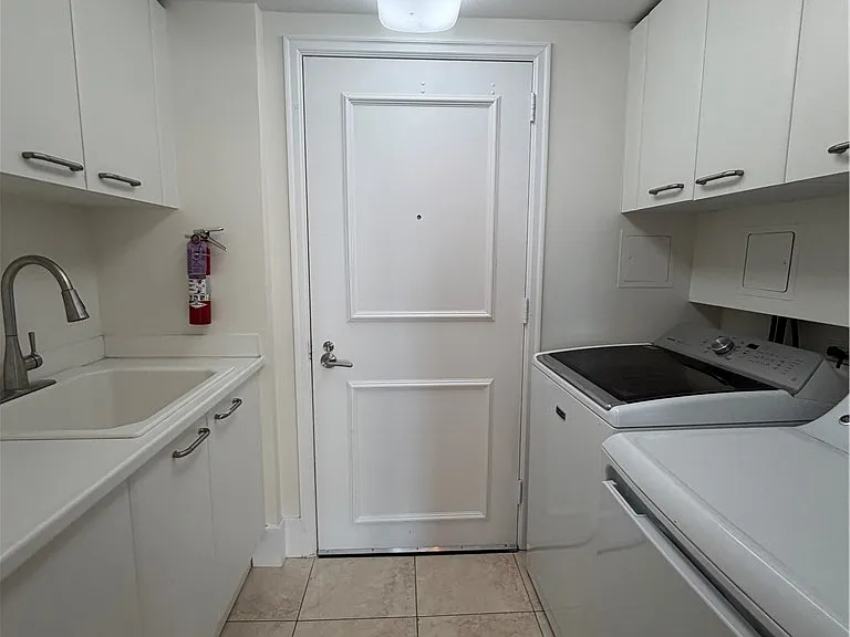 2777 Paradise Rd #1603 — Photo 18