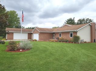 810 Otto Rd, Machesney Park, IL 61115
