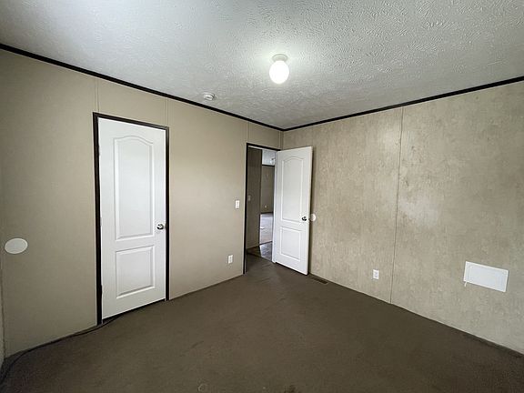 3rd image of 41021 Old Michigan Ave #W044