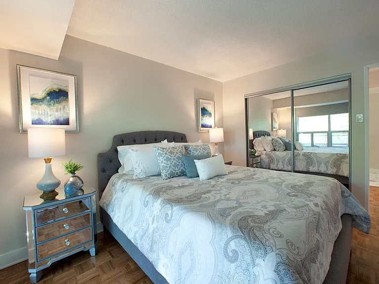 17 Brookbanks Dr — Photo 12
