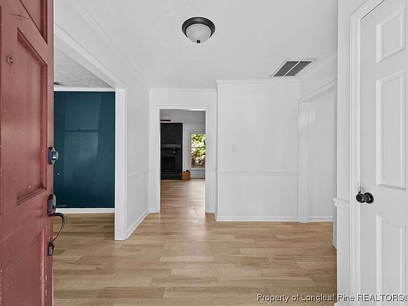3rd image of 5808 Tuckertown Ln