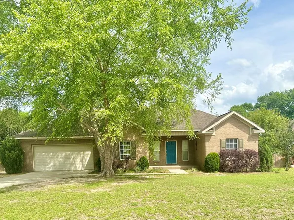 107 Brittany Dr, Dothan, AL 36301