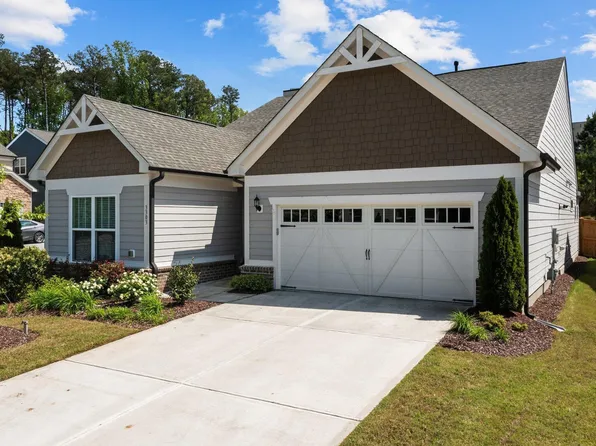 3303 Turner Ridge Dr, New Hill, NC 27562