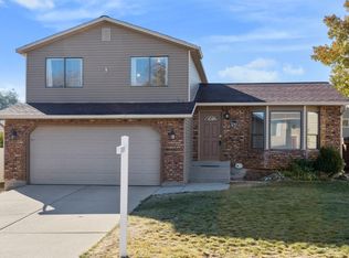 5549 W Joshua Cir, West Jordan, UT 84081