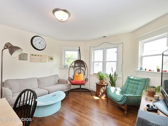 2nd image of 2510 N Saint Louis Ave #3
