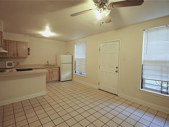 3rd image of 7522 Benjamin St APT 115