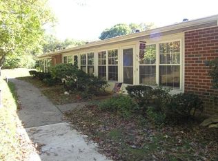 17 Guilford Ct UNIT C, Ridge, NY 11961