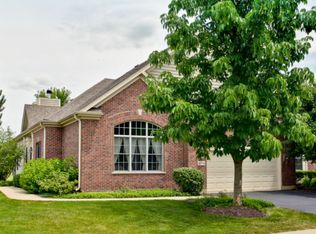 4775 Coyote Lakes Cir, Lake In The Hills, IL 60156