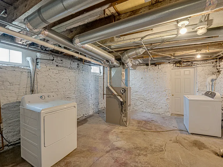 371 Cedar St — Photo 20