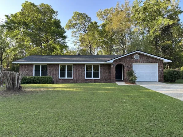 802 Circleview Dr, Dothan, AL 36301