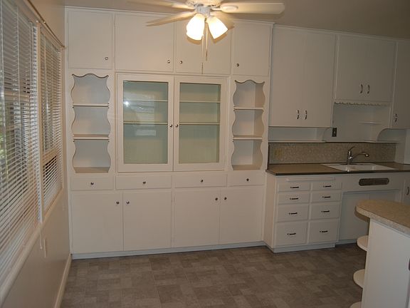 2nd image of 236 Grand Ave #A