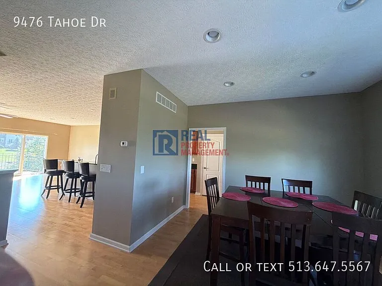 9476 Tahoe Dr — Photo 12