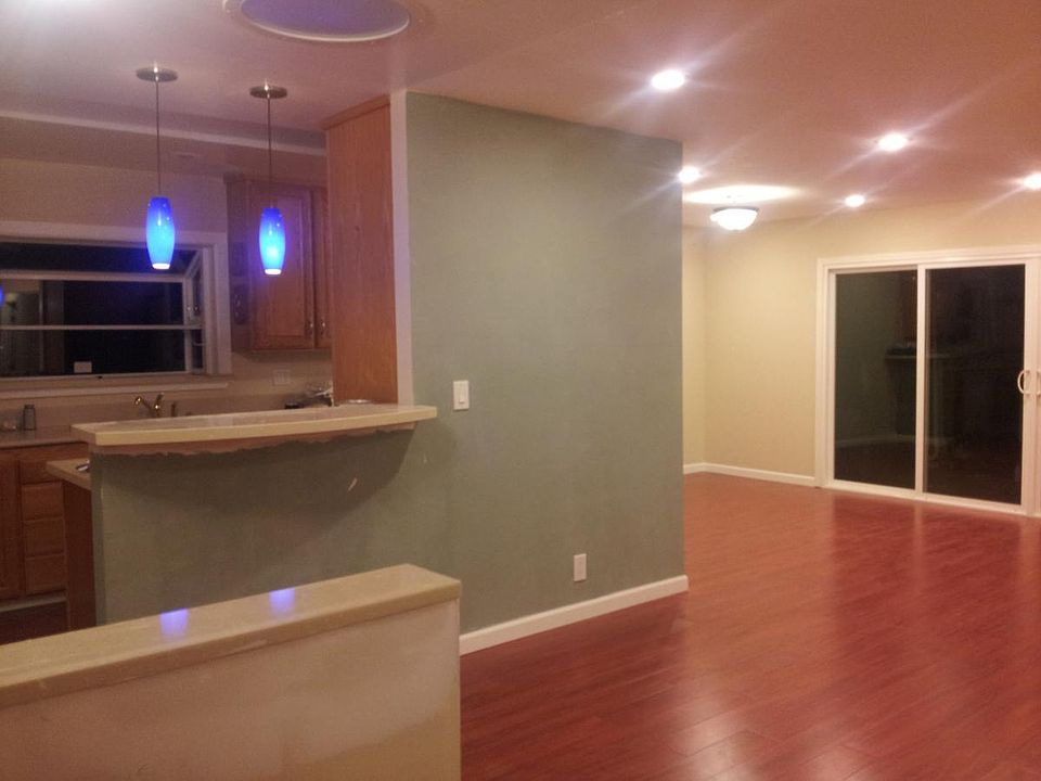 Living Room connected to Kitchen