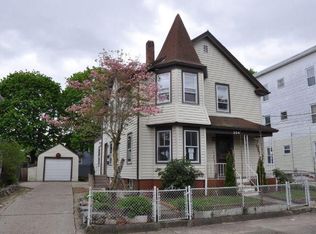 204 Morris Ave, Pawtucket, RI 02860