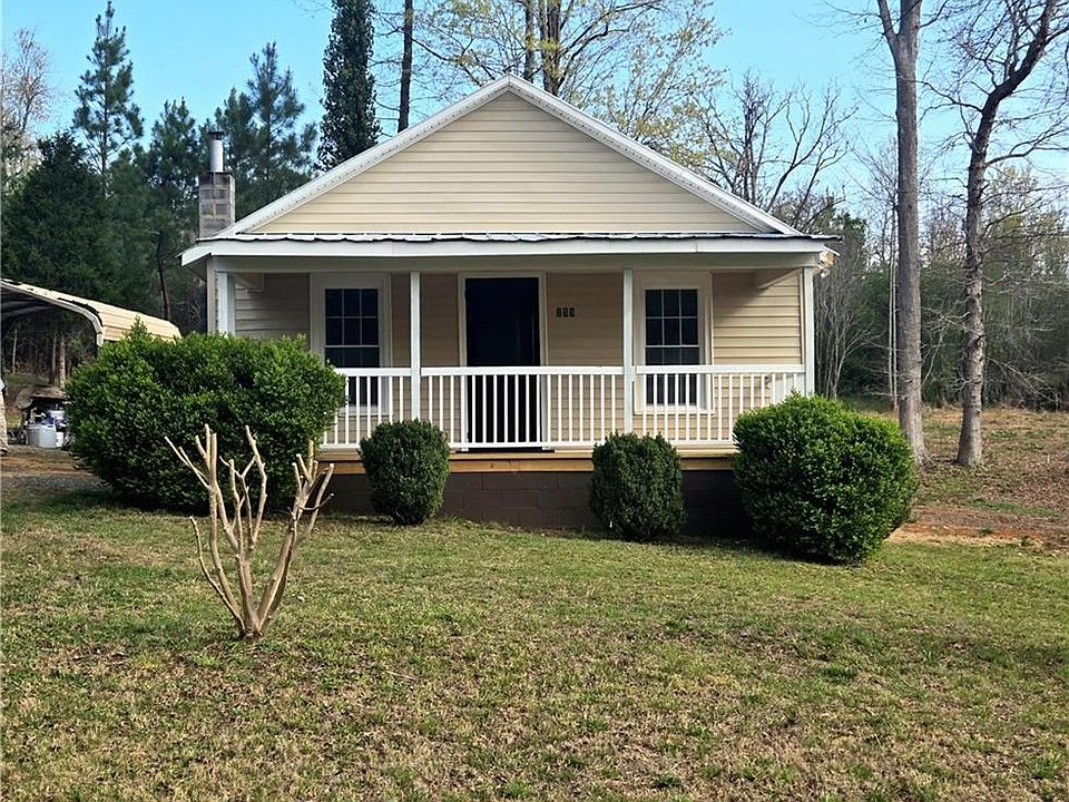 1st image of 253 Hilton Rd