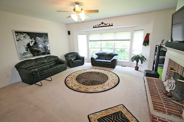 2nd image of 314 Copper Crest Ct