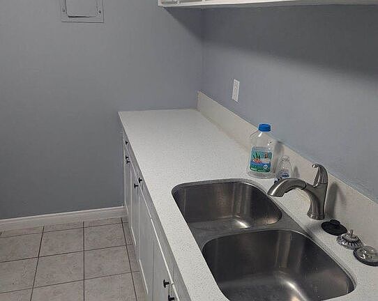 3rd image of 2138 E Avenue Q6