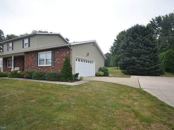 2nd image of 485 S Elm Ave