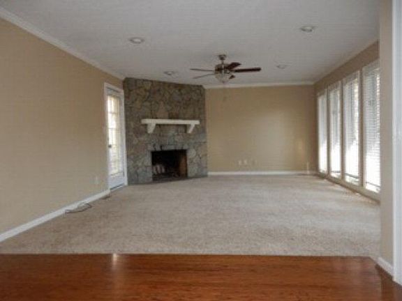4th image of 4724 Woodbridge Dr