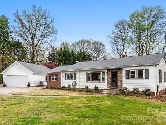 2nd image of 335 Shuping Mill Rd