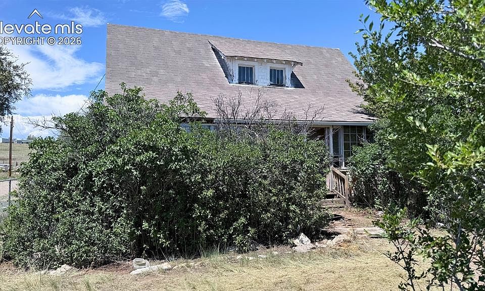 1st image of 3380 Curtis Rd