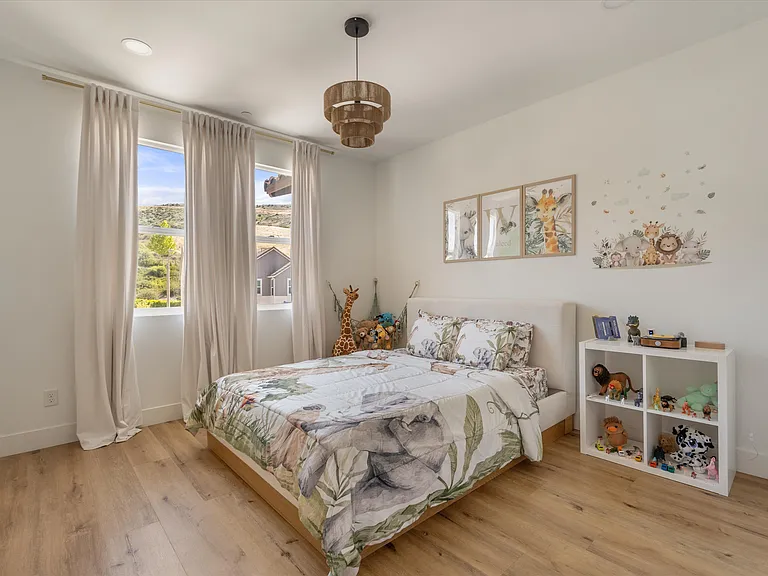 18827 Juniper Springs Dr — Photo 26