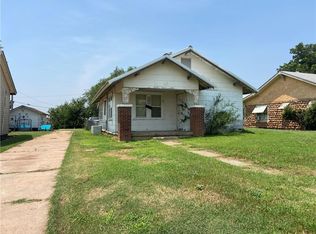 617 S Pennsylvania Ave, Mangum, OK 73554